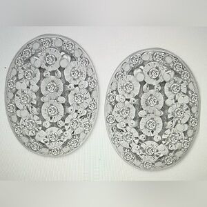 NWT Beautiful oval-shaped sparkling diamond stud earrings in sterling silver